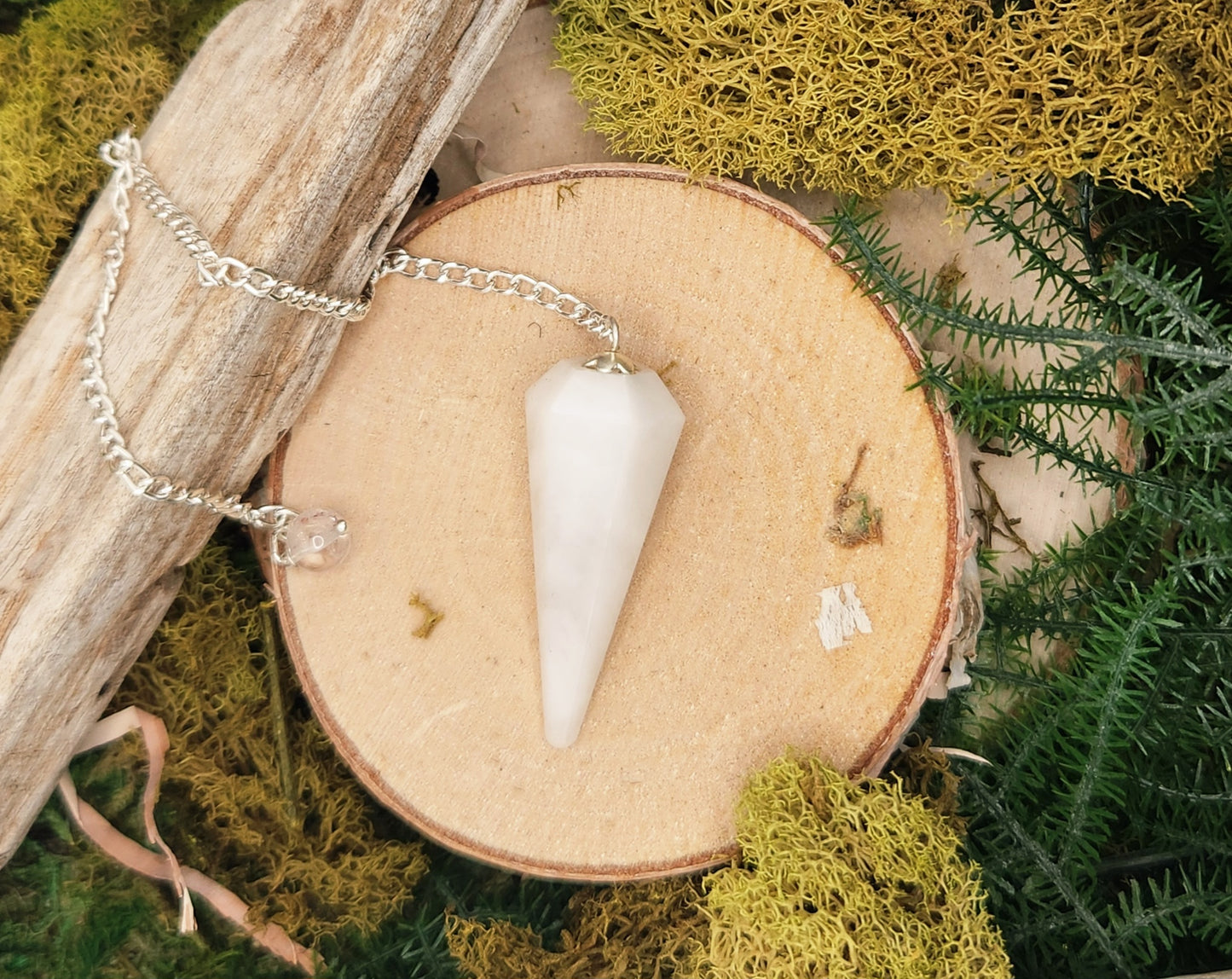 Crystal Pendulum