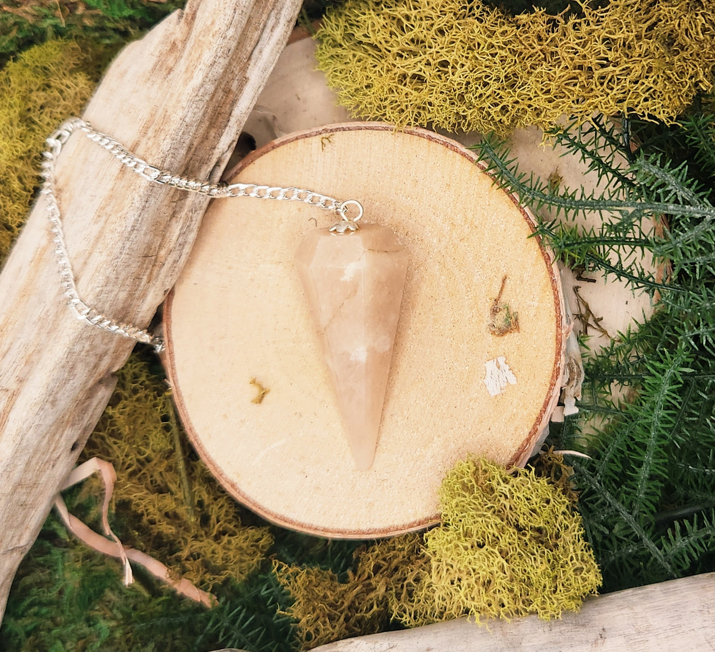 Crystal Pendulum