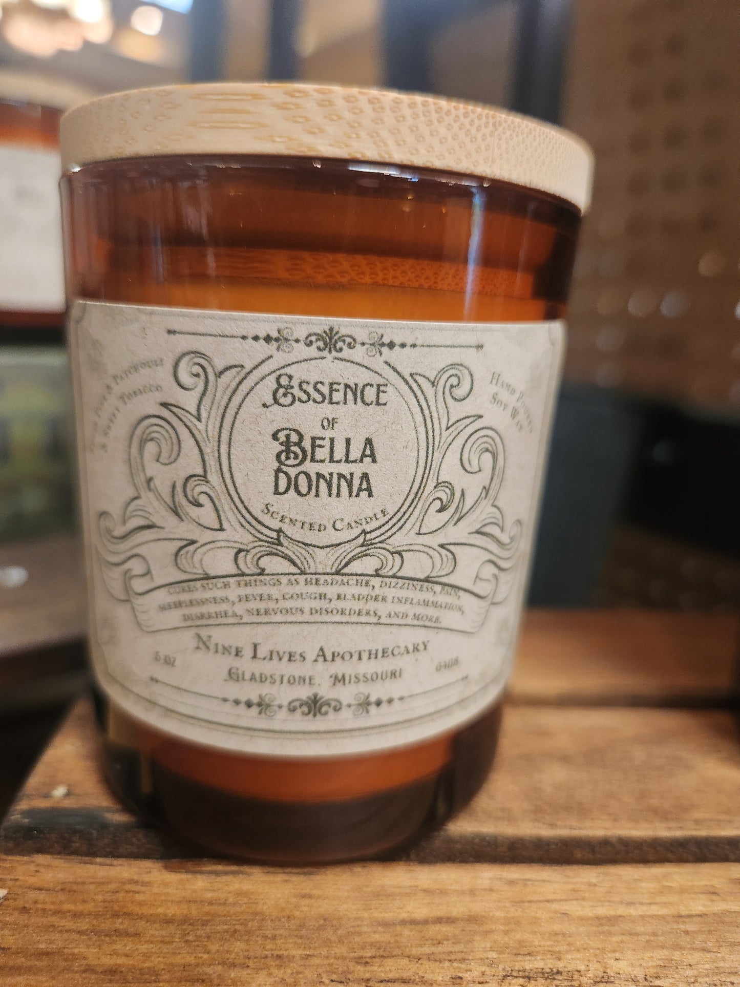 Amber Apothecary 5oz Candle